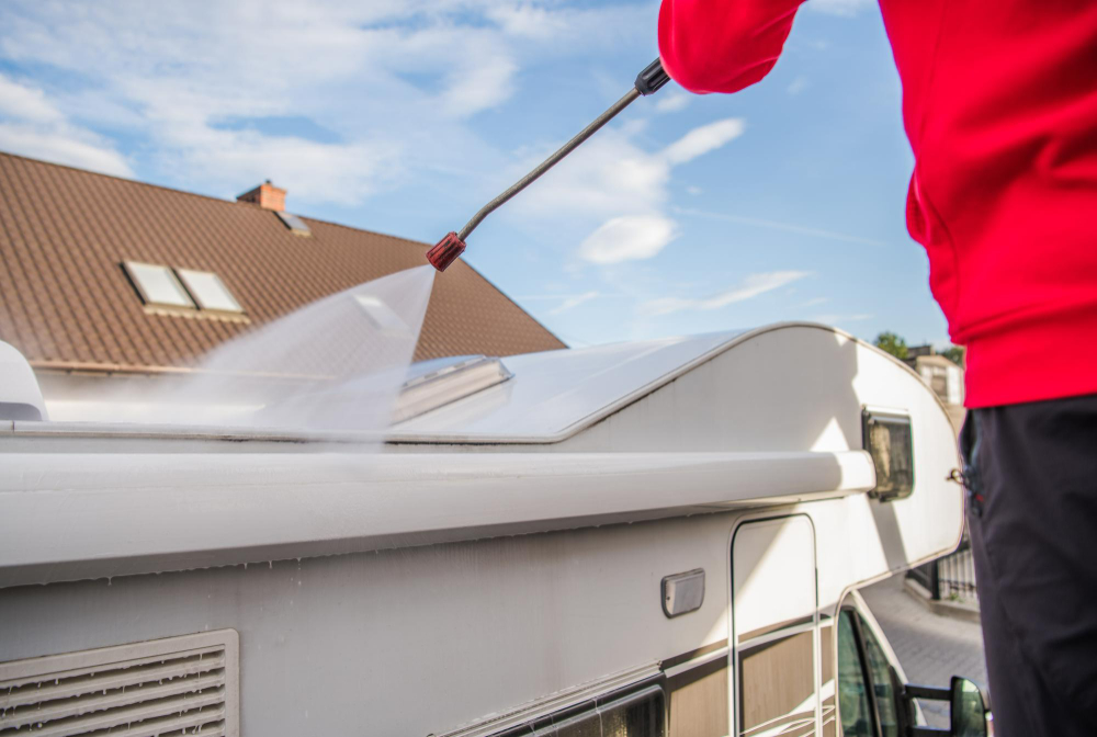 le coût d'un nettoyage de toiture